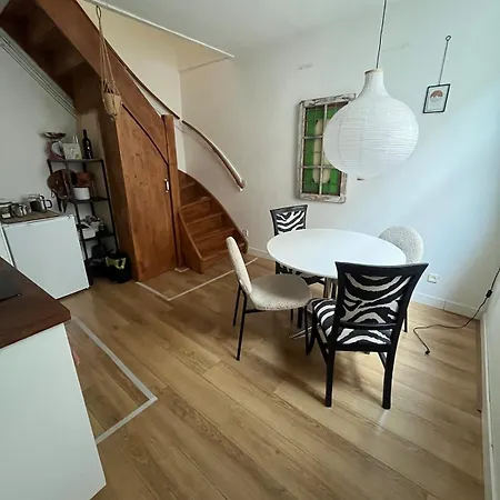 Cute House In The Centre With Terrace