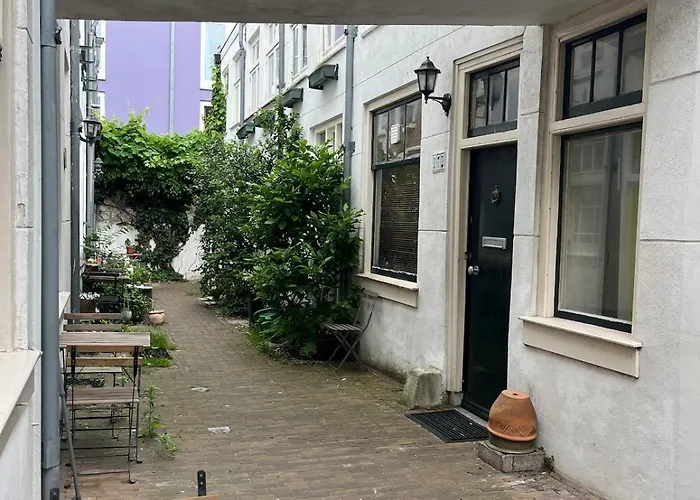 شقة Cute House In The Centre With Terrace