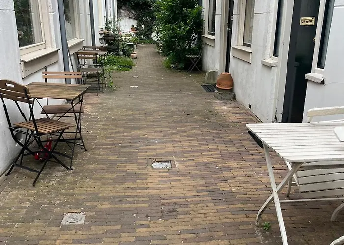 Cute House In The Centre With Terrace شقة *