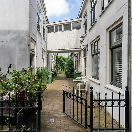 Apartament Cute House In The Centre With Terrace Haga